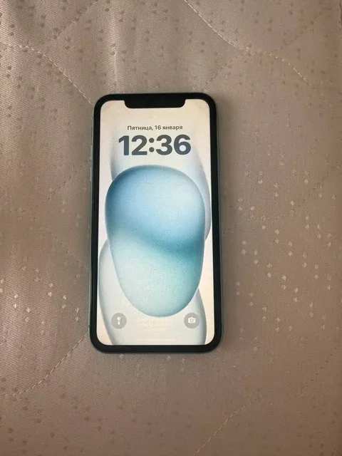 Продам iPhone 11 128 ГБ - Умные часы в Новосибирск