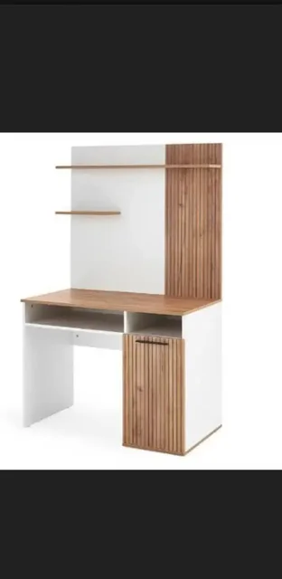 Продам новый стол - Парфюмерия в Новосибирск