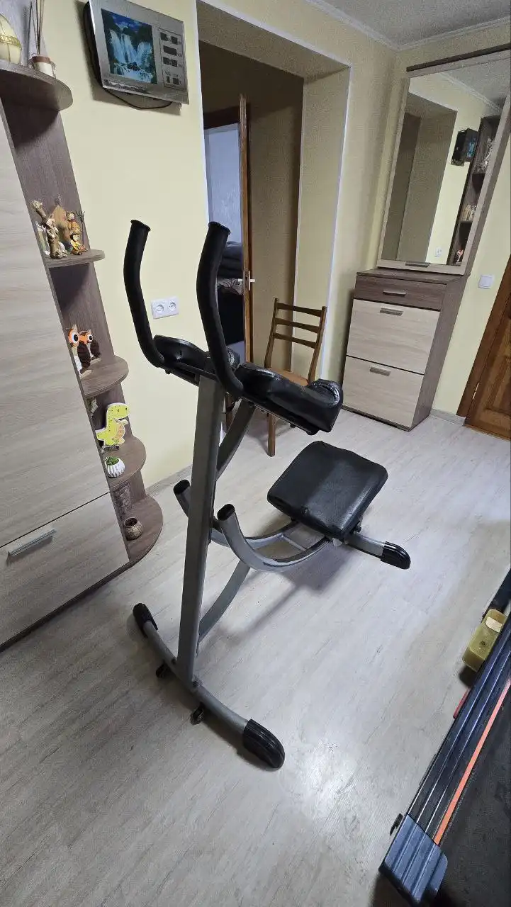 Отдам даром самогонный аппарат, спорт инвентарь, коптильню - Разное (Барахолка) в Новосибирск