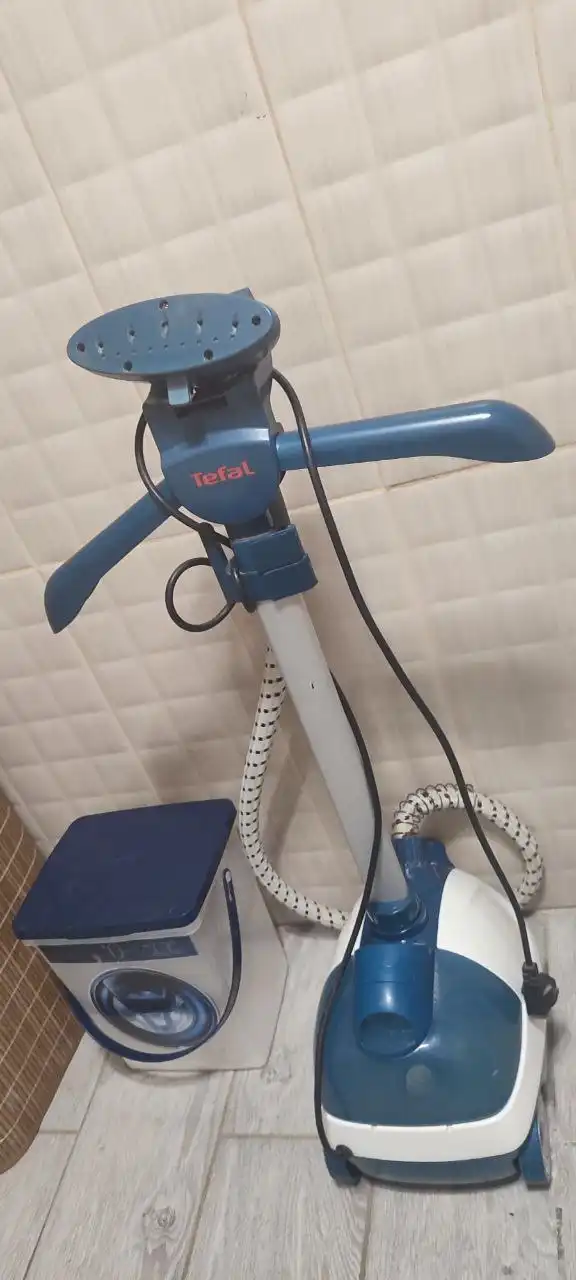 Отпариватель в хорошем состоянии - Барахолка в Новосибирск