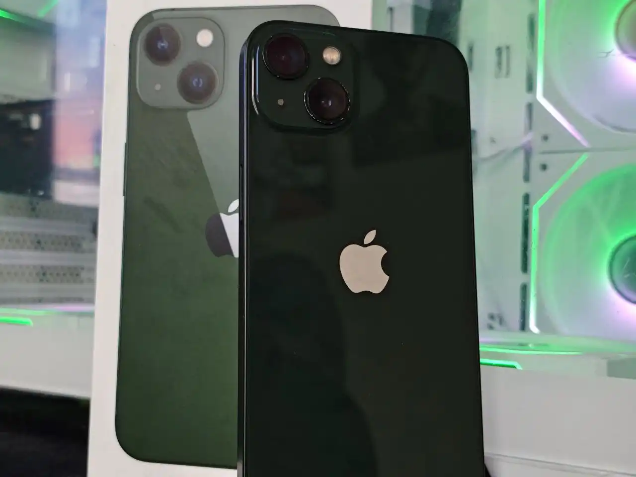 Продам iPhone в хорошем состоянии - Смартфоны (Электроника) в Новосибирск