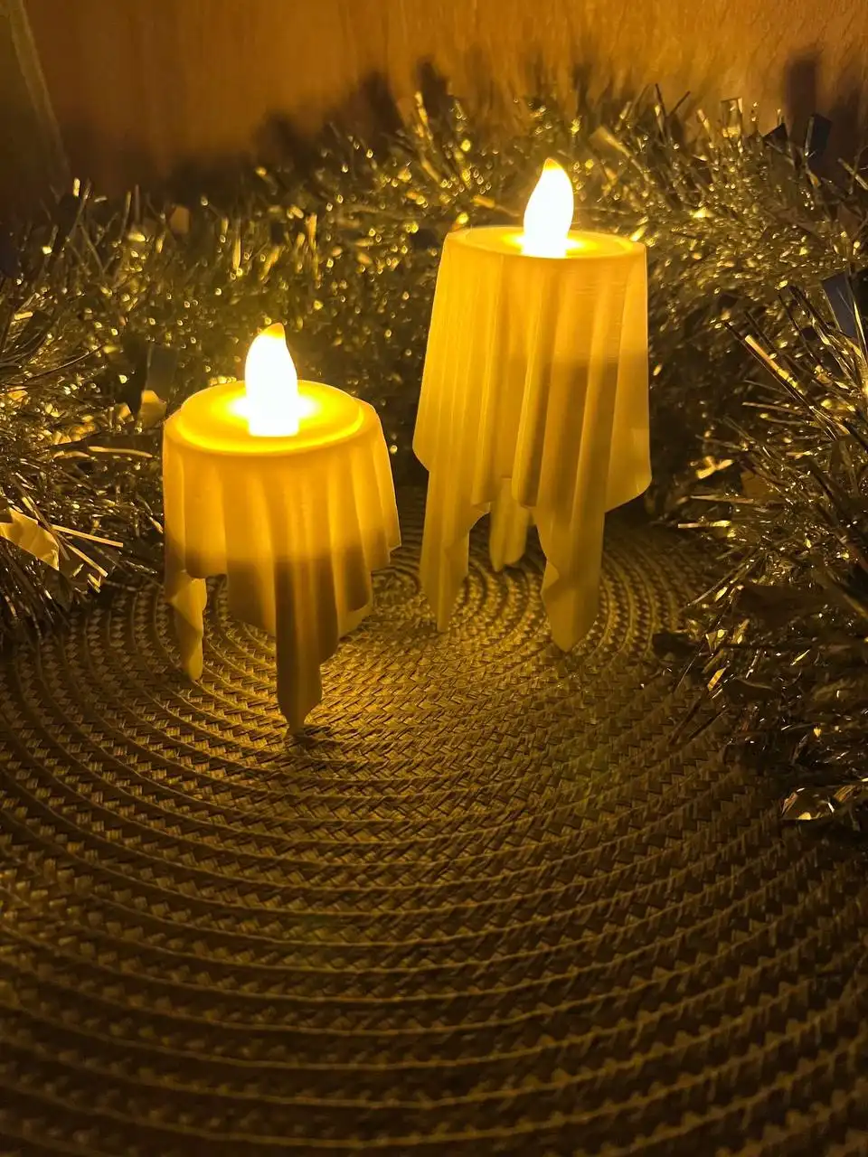 Новогодние украшения в любом цвете