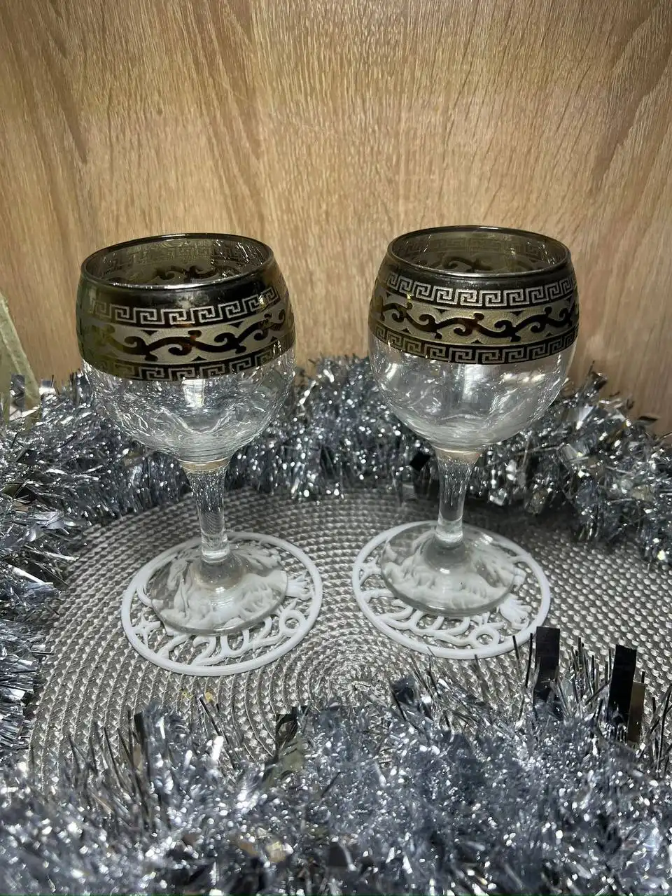 Новогодние украшения в любом цвете