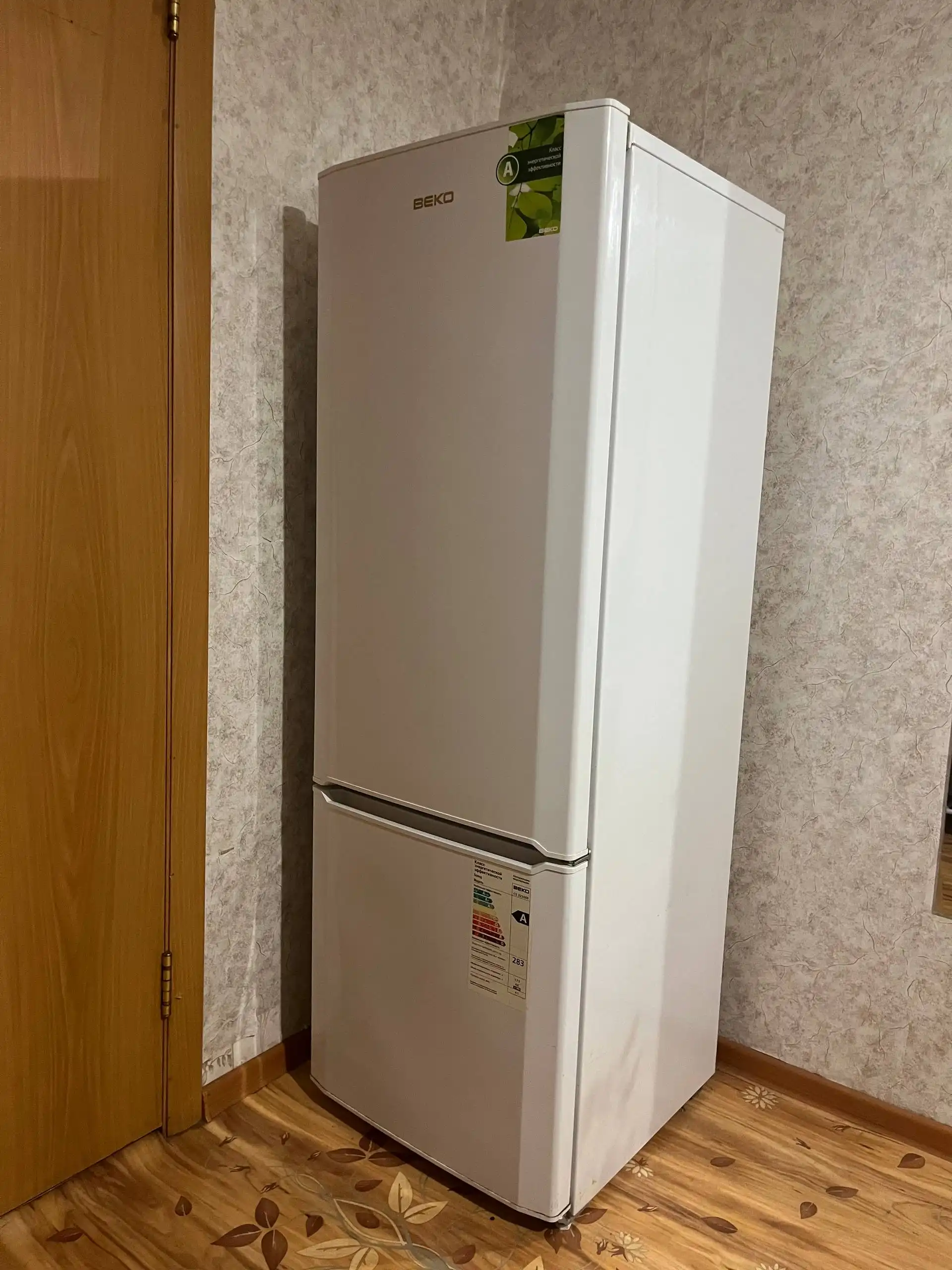 Отдам холодильник даром