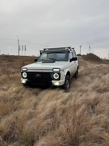 Продам Ниву 2001 года - Госномера в Оренбург