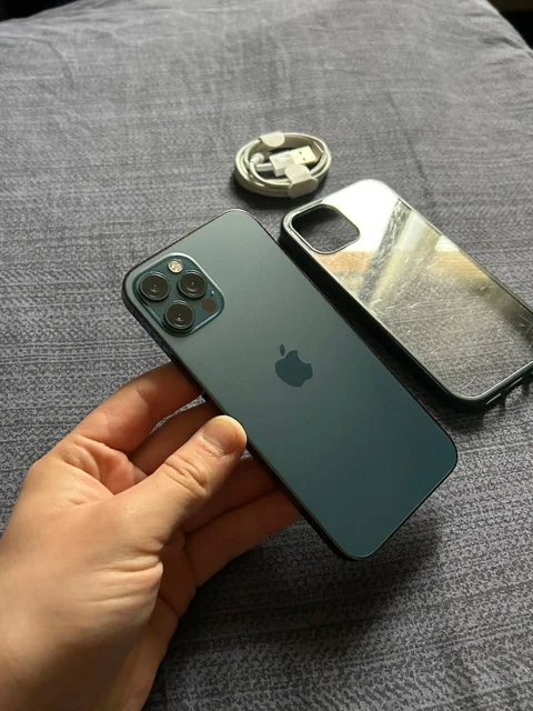 Продам iPhone 12 Pro 256GB Pacific Blue - Электроника в Оренбург