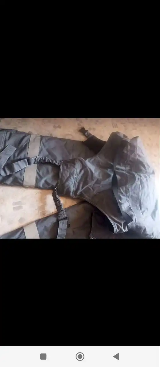 Продам зимний комбинезон