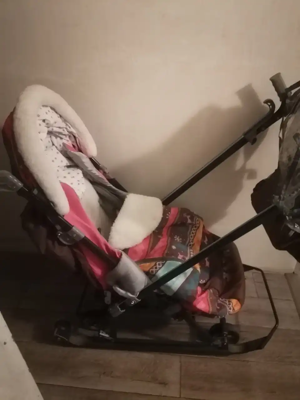 Санки-коляска с аксессуарами