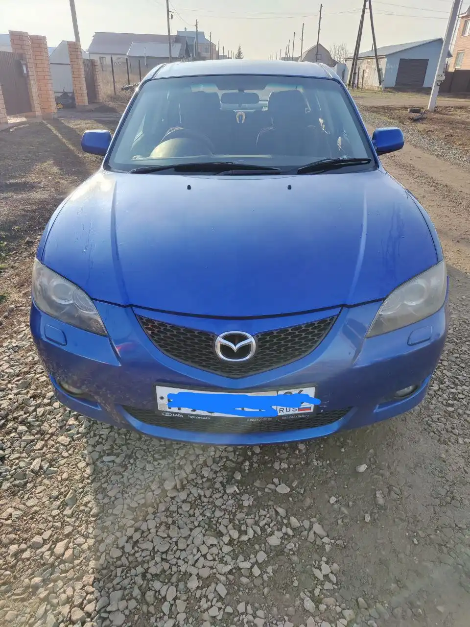 Продам MAZDA 3 2004 года в отличном состоянии