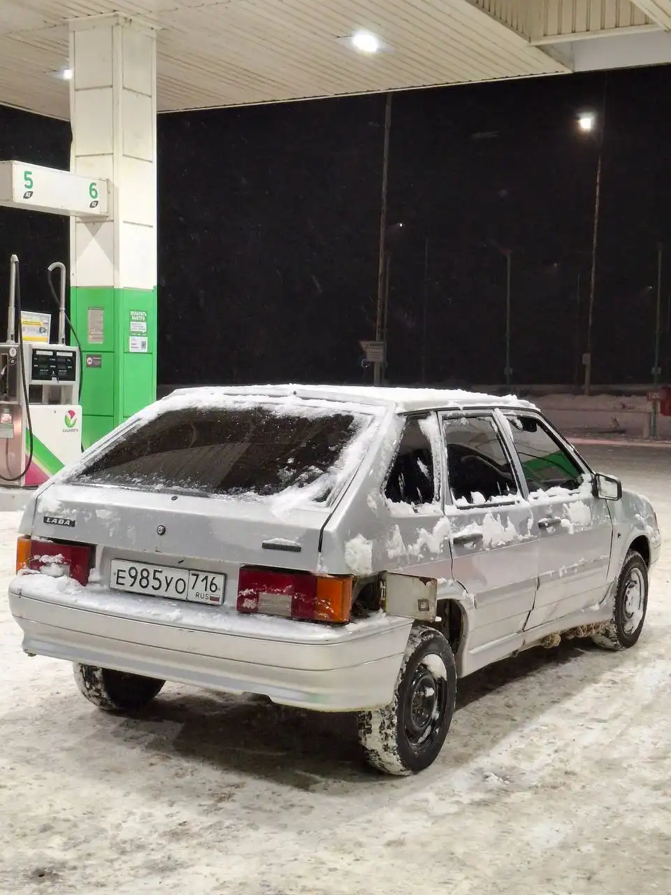 Продажа автомобиля 2013 года в хорошем состоянии