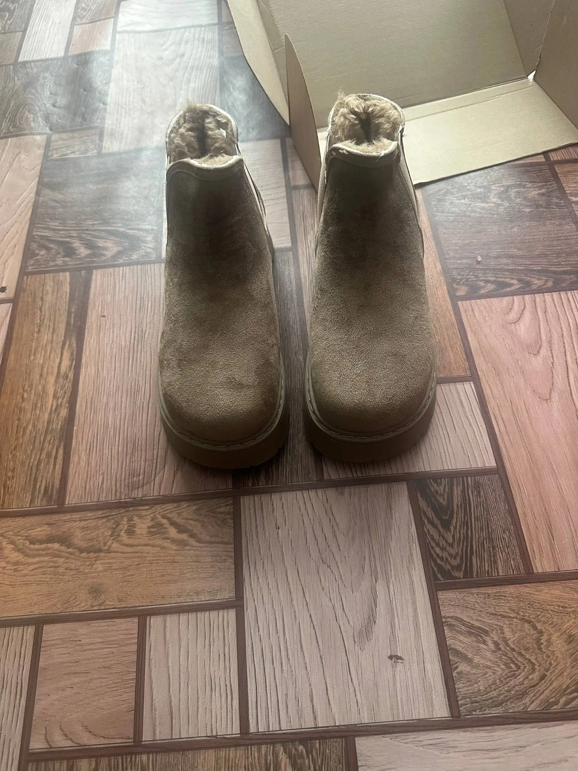 Женские зимние угги 39 размер, замшевые с мехом