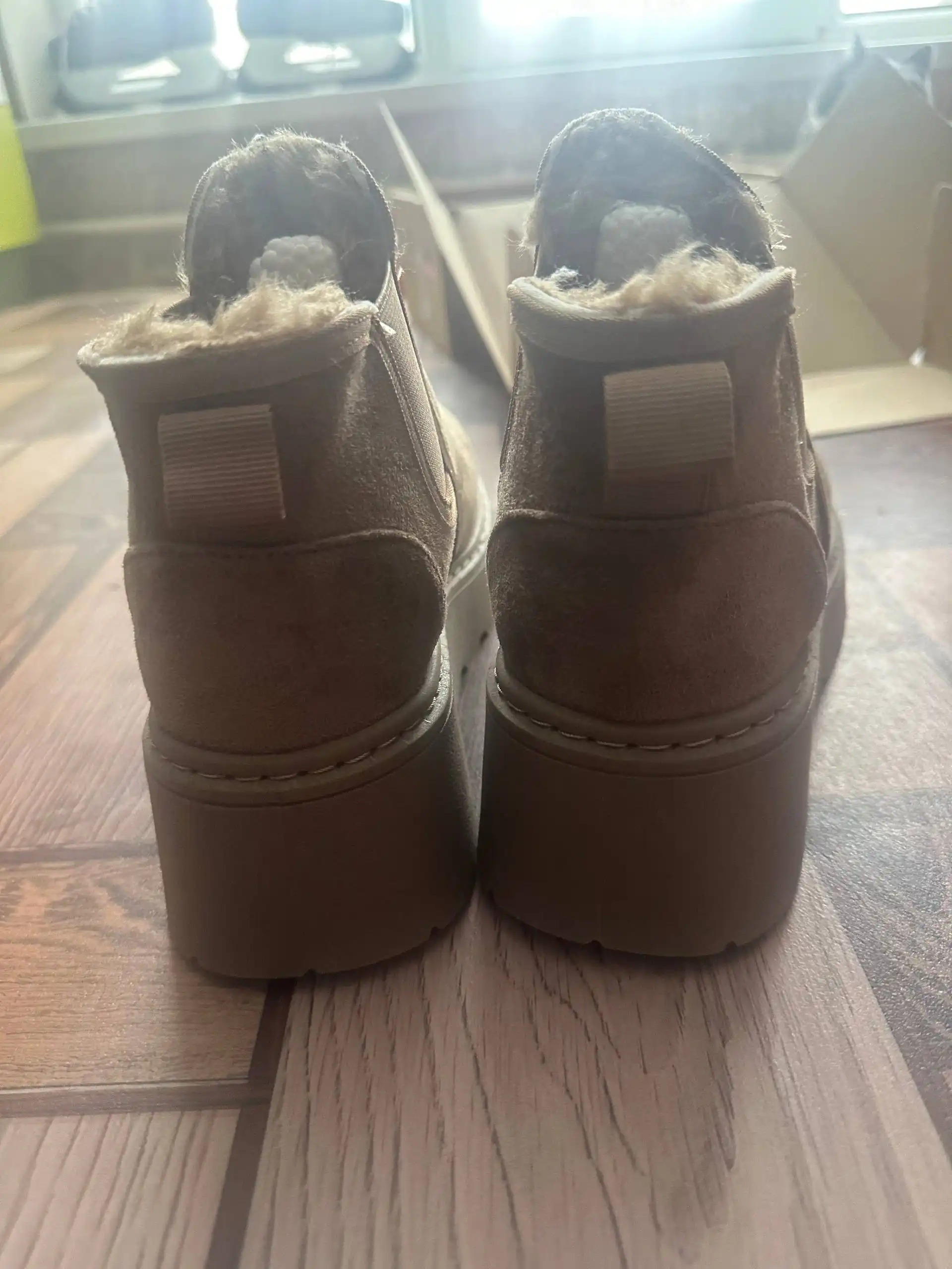 Женские зимние угги 39 размер, замшевые с мехом