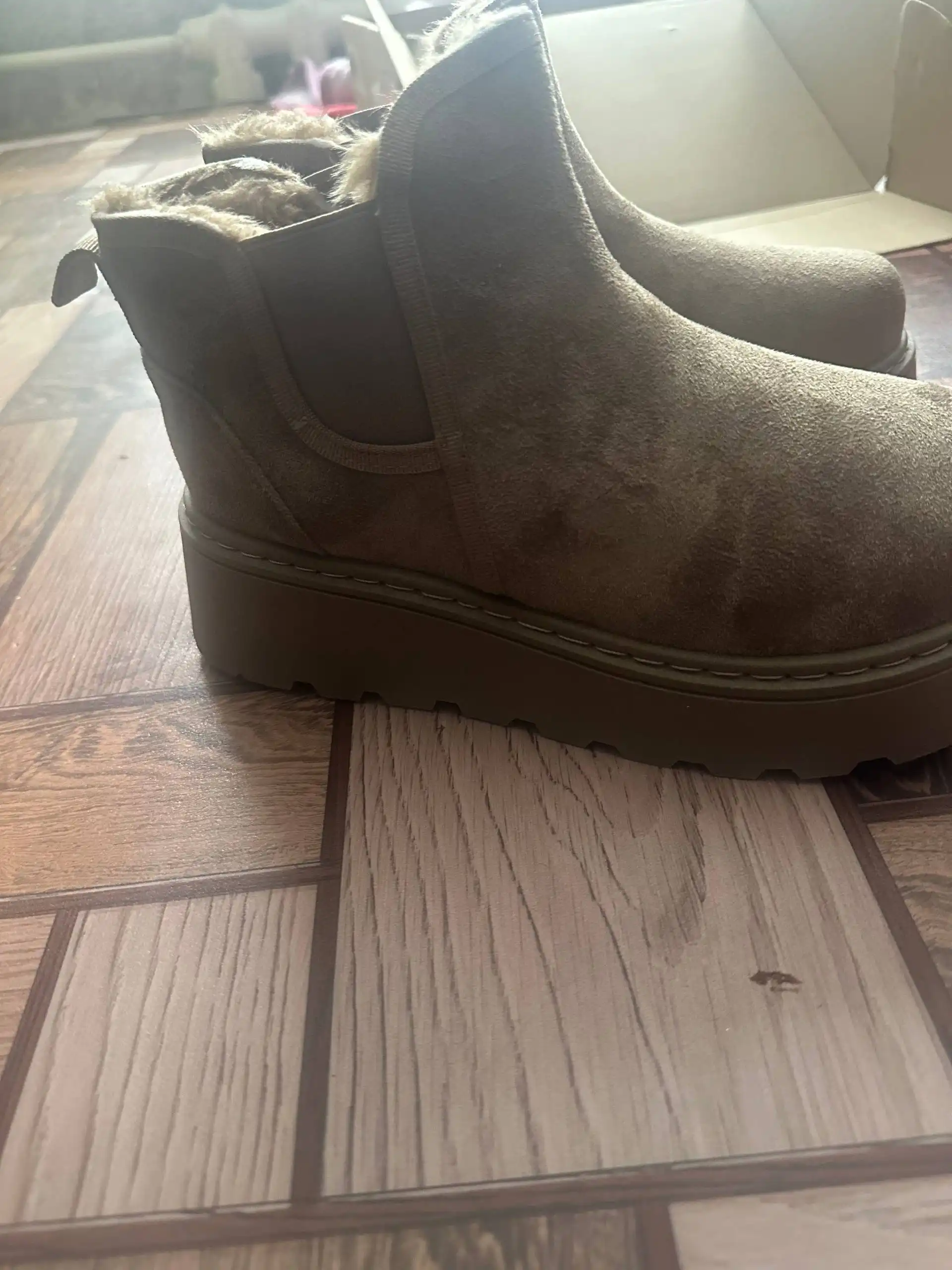 Женские зимние угги 39 размер, замшевые с мехом