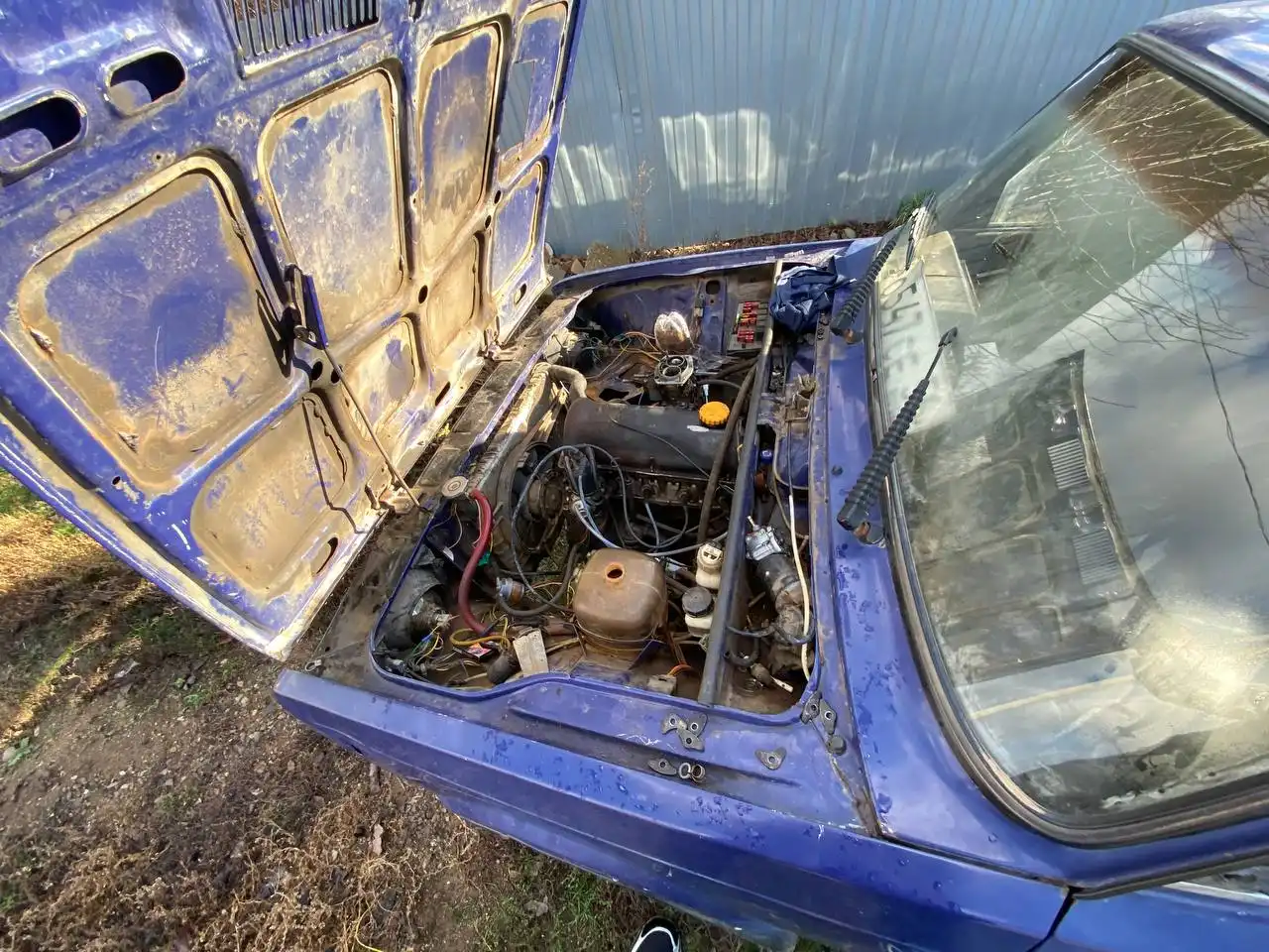 Автомобиль с замененным двигателем и документами под обмен