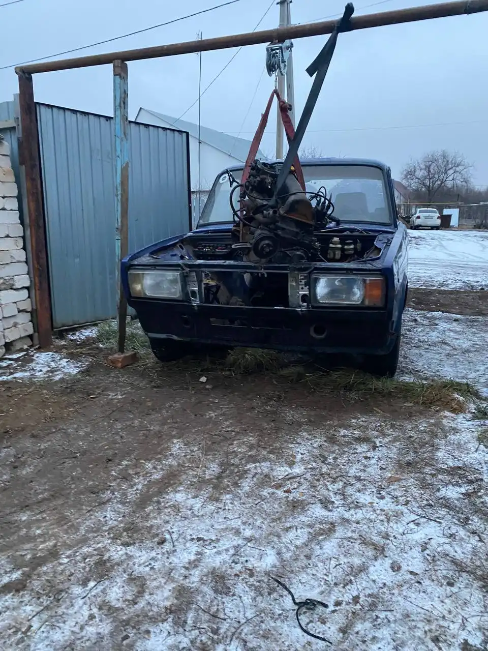 Автомобиль с замененным двигателем и документами под обмен