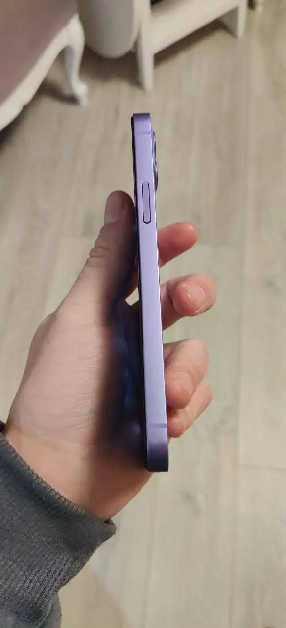 iPhone 12 128GB с неработающей основной камерой