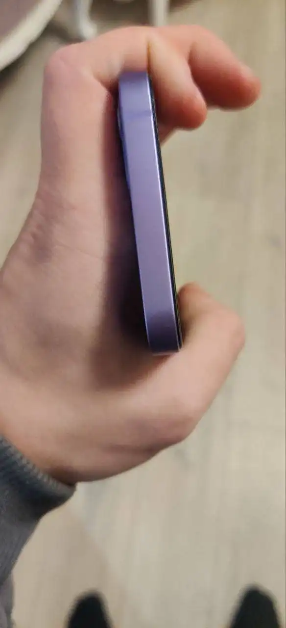 iPhone 12 128GB с неработающей основной камерой