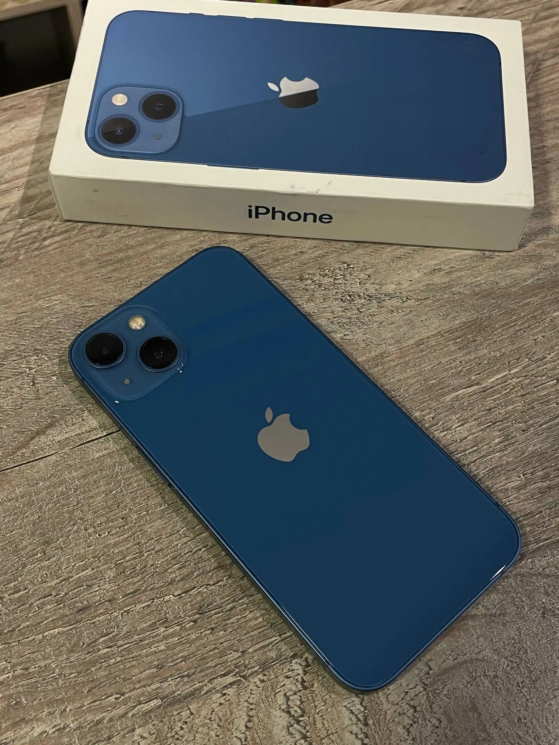 Продам iPhone 13 128 GB Blue - Смартфоны (Электроника) в Оренбург