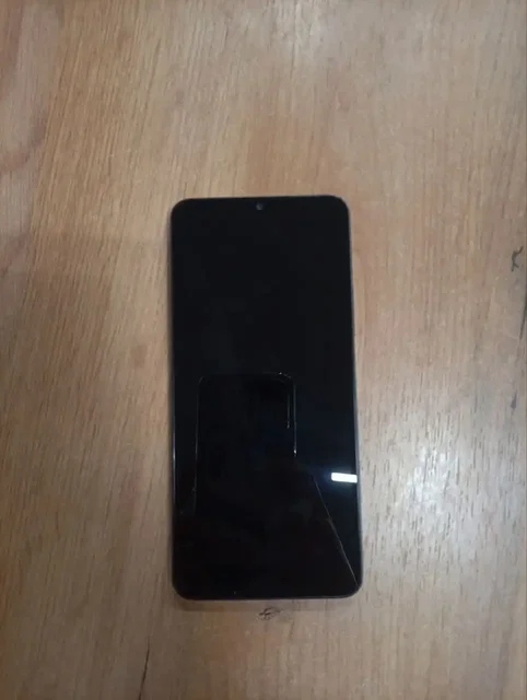 Продам телефон Redmi 13C в синем цвете - Смартфоны в Оренбург