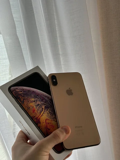 Продам iPhone Xs Max 256 GB Gold в отличном состоянии - Смартфоны в Оренбург