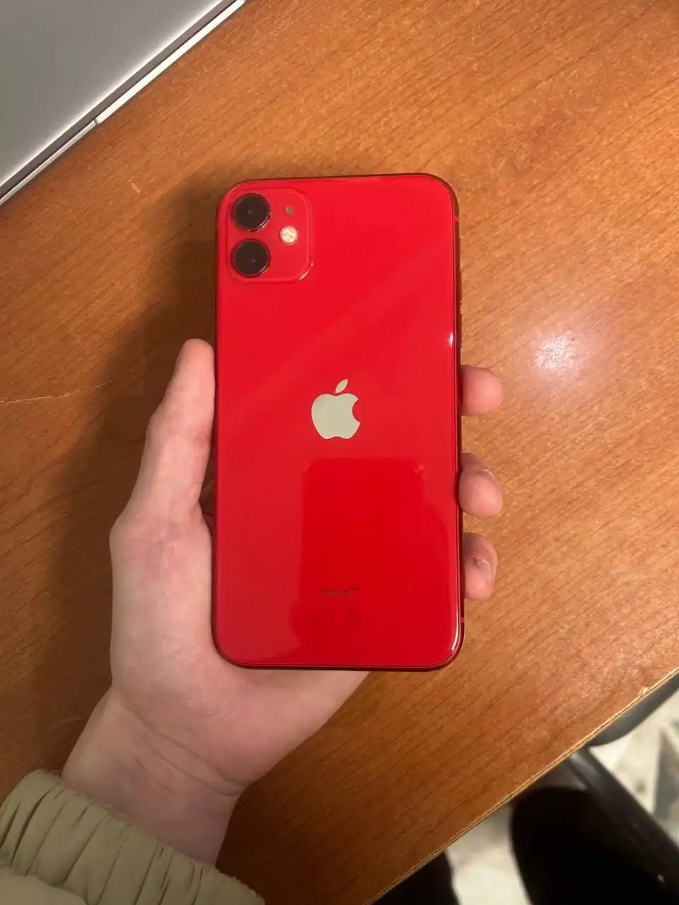 iPhone 11 64gb с хорошим состоянием - Смартфоны (Электроника) в Оренбург