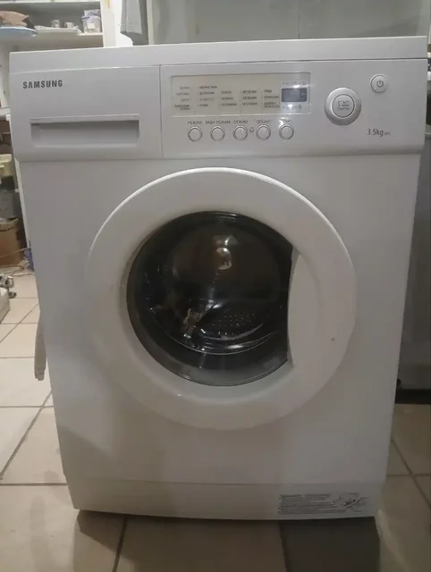 Стиральная машинка в отличном состоянии - Косметика в Оренбург