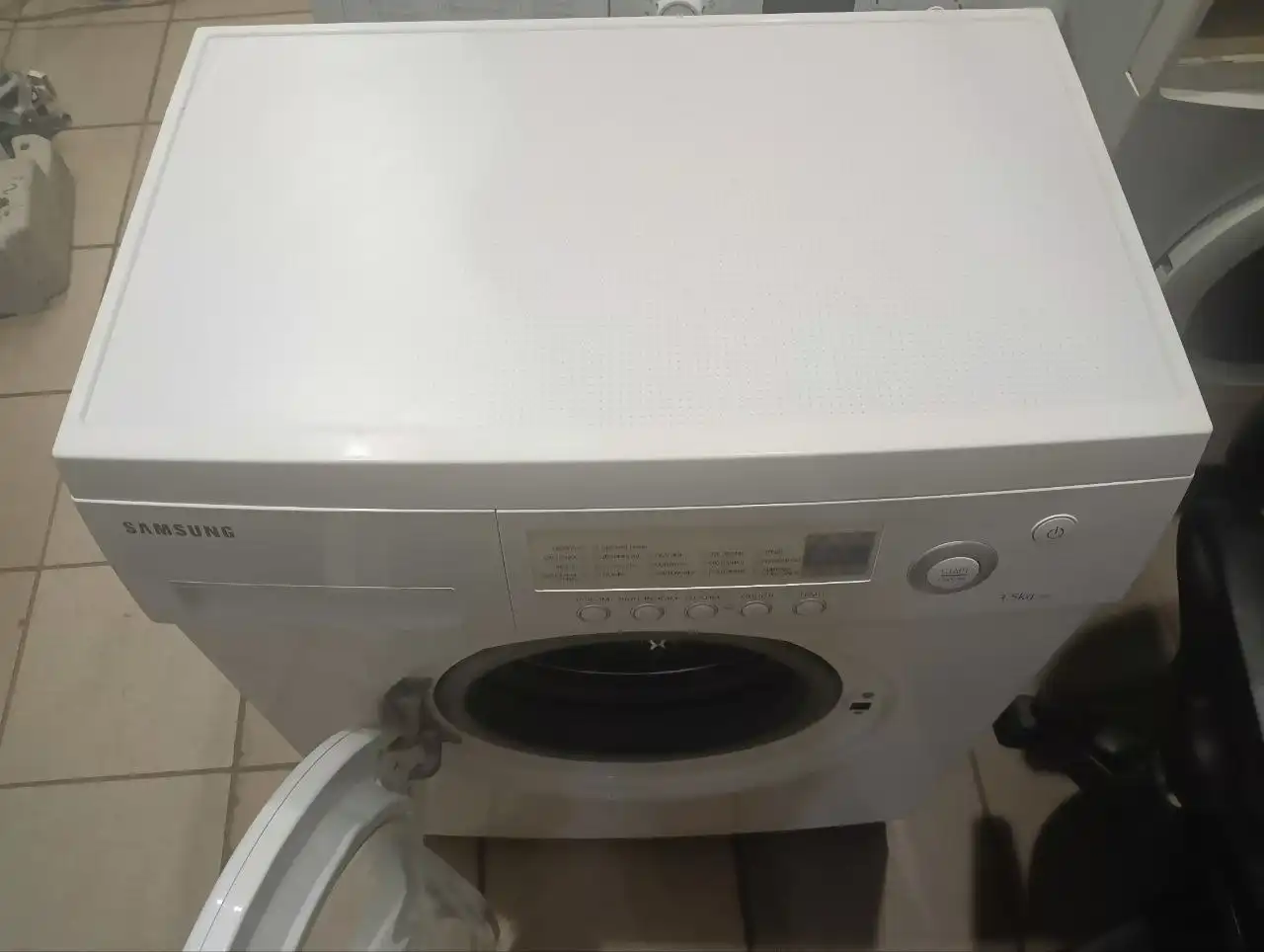 Стиральная машинка в отличном состоянии - Барахолка в Оренбург