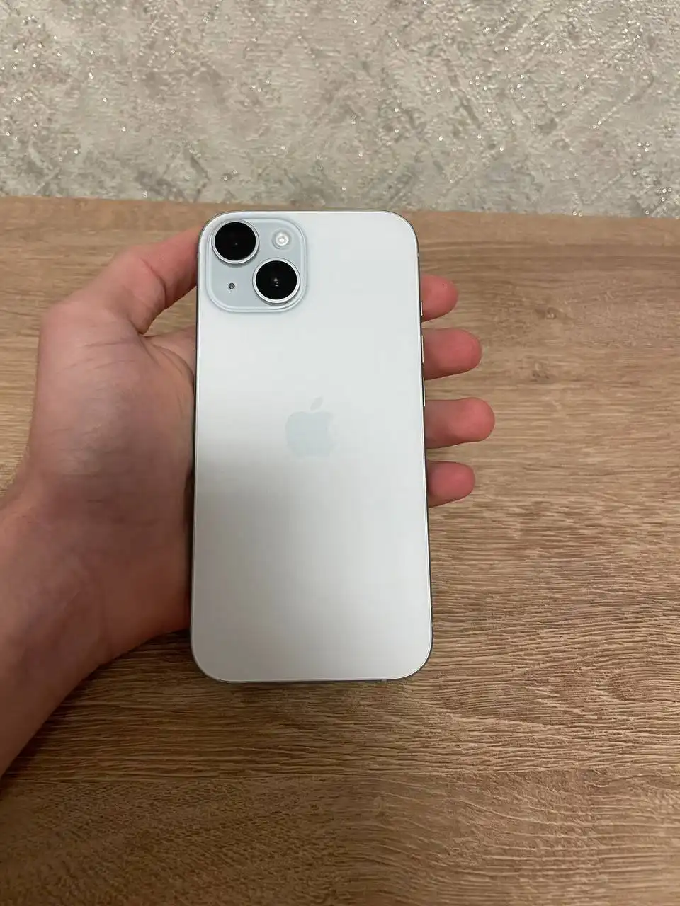 Продам iPhone 15 в Оренбурге - Смартфоны (Электроника) в Оренбург