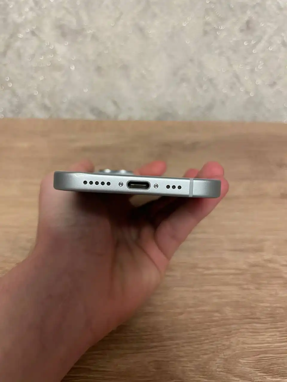 Продам iPhone 15 в Оренбурге - Смартфоны (Электроника) в Оренбург