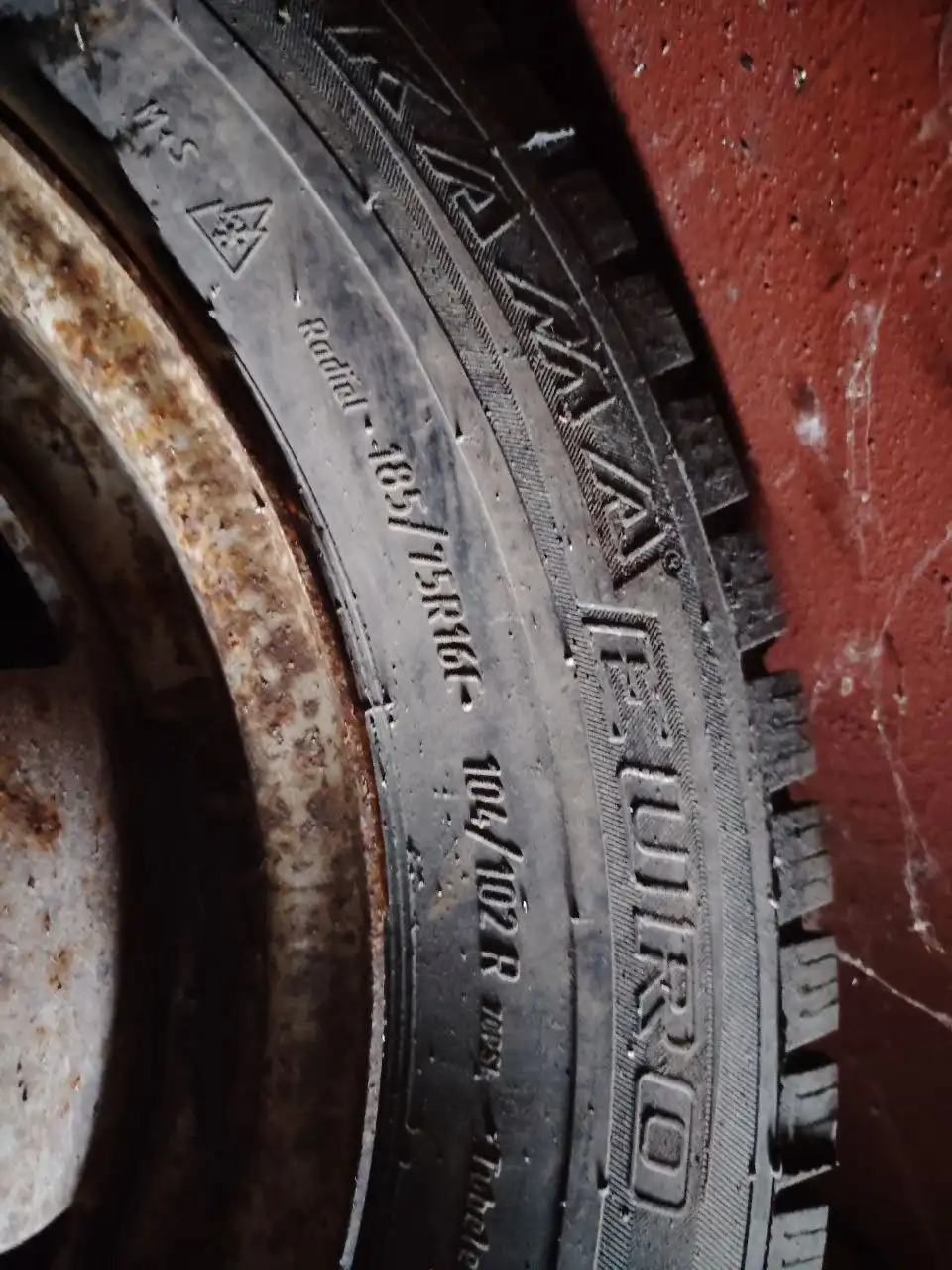 Продажа зимних колес на Газель - Шины и диски (Запчасти) в Оренбург