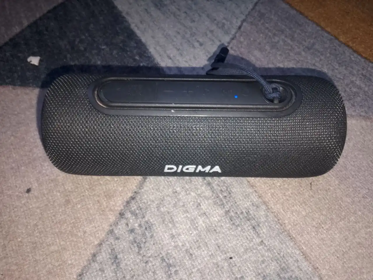 Колонка DIGMA с глубокими басами и подсветкой - Аудиотехника (Электроника) в Оренбург