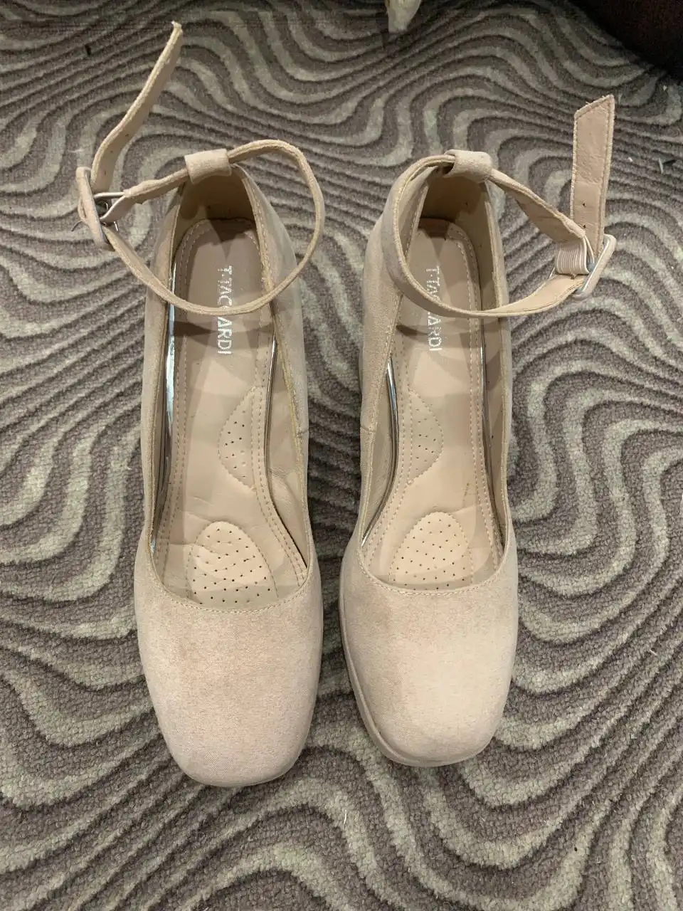 Продам туфли 40 размер - Обувь (Одежда) в Оренбург