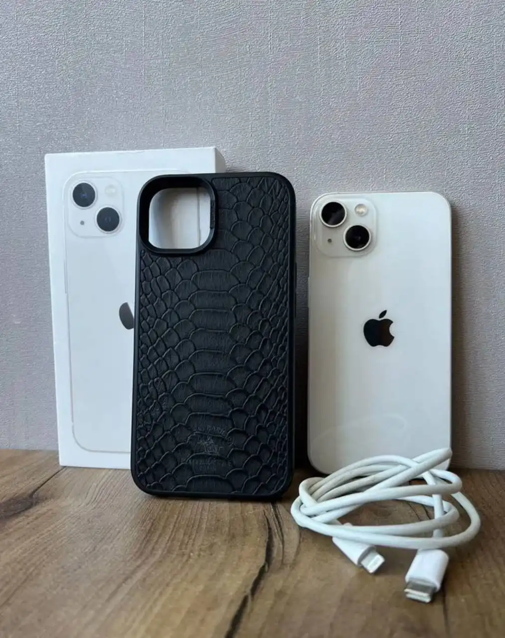 Продам iPhone 13 128gb с замененной батареей - Смартфоны (Электроника) в Оренбург