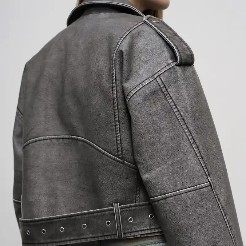 Винтажная кожаная куртка-косуха укороченная - Верхняя одежда (Одежда) в Оренбург