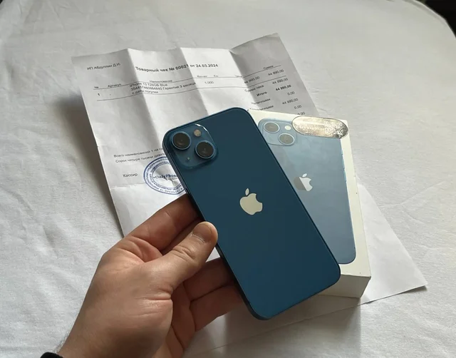 Продам iPhone 13 128 GB в отличном состоянии - Электроника в Оренбург