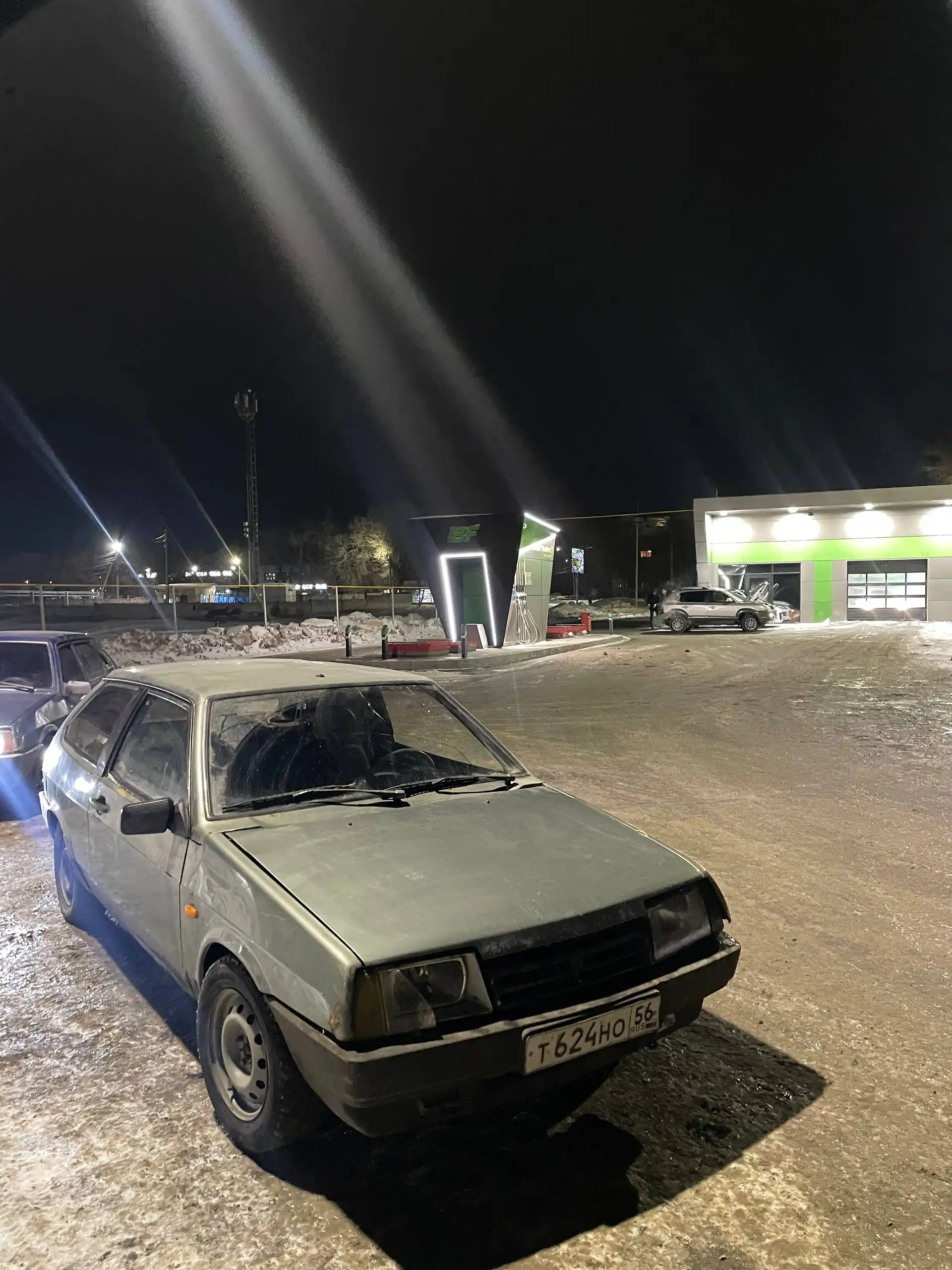 Продажа ВАЗ 2108 с зимней резиной и документами - Авто в Оренбург