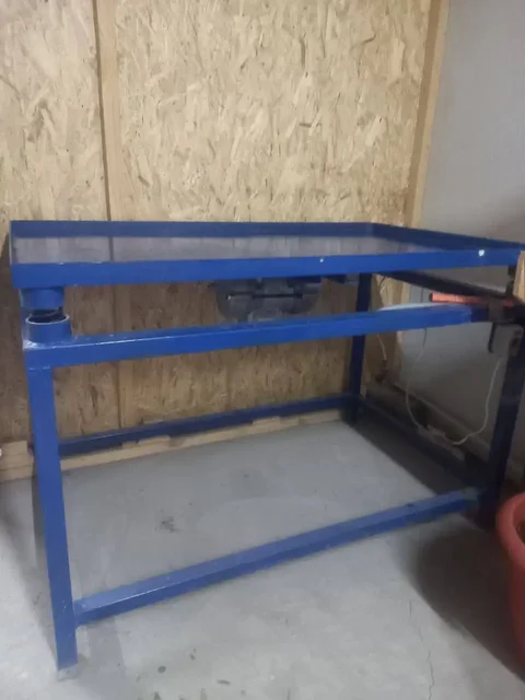 Новые вибростолы в наличии - Кондитерские изделия в Оренбург