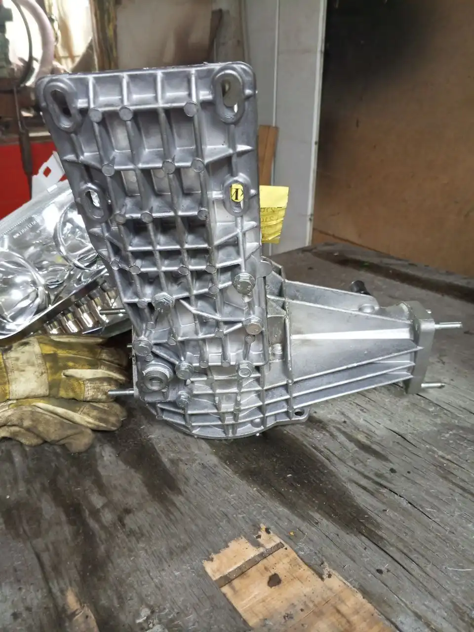 Фара передняя правая Газель Бизнес и редуктор переднего моста Нива - Автозапчасти (Запчасти) в Оренбург