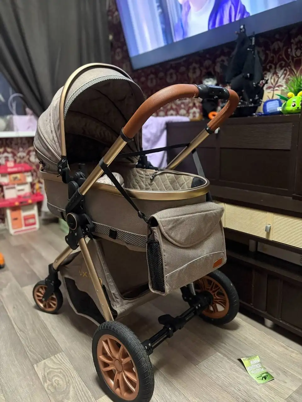 Продам коляску Luxmom 3в1 с шезлонгом в подарок - Коляски (Товары для детей) в Оренбург