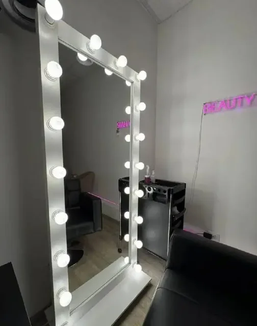 Гримерное зеркало с лампочками в полный рост - Подарки в Оренбург