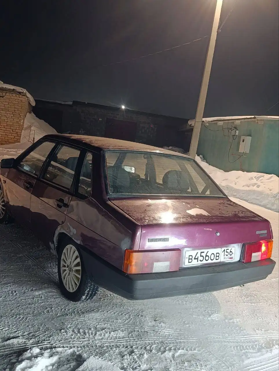 ВАЗ 21099 Карбюраторный на ходу на штампах - Легковые автомобили (Авто) в Оренбург