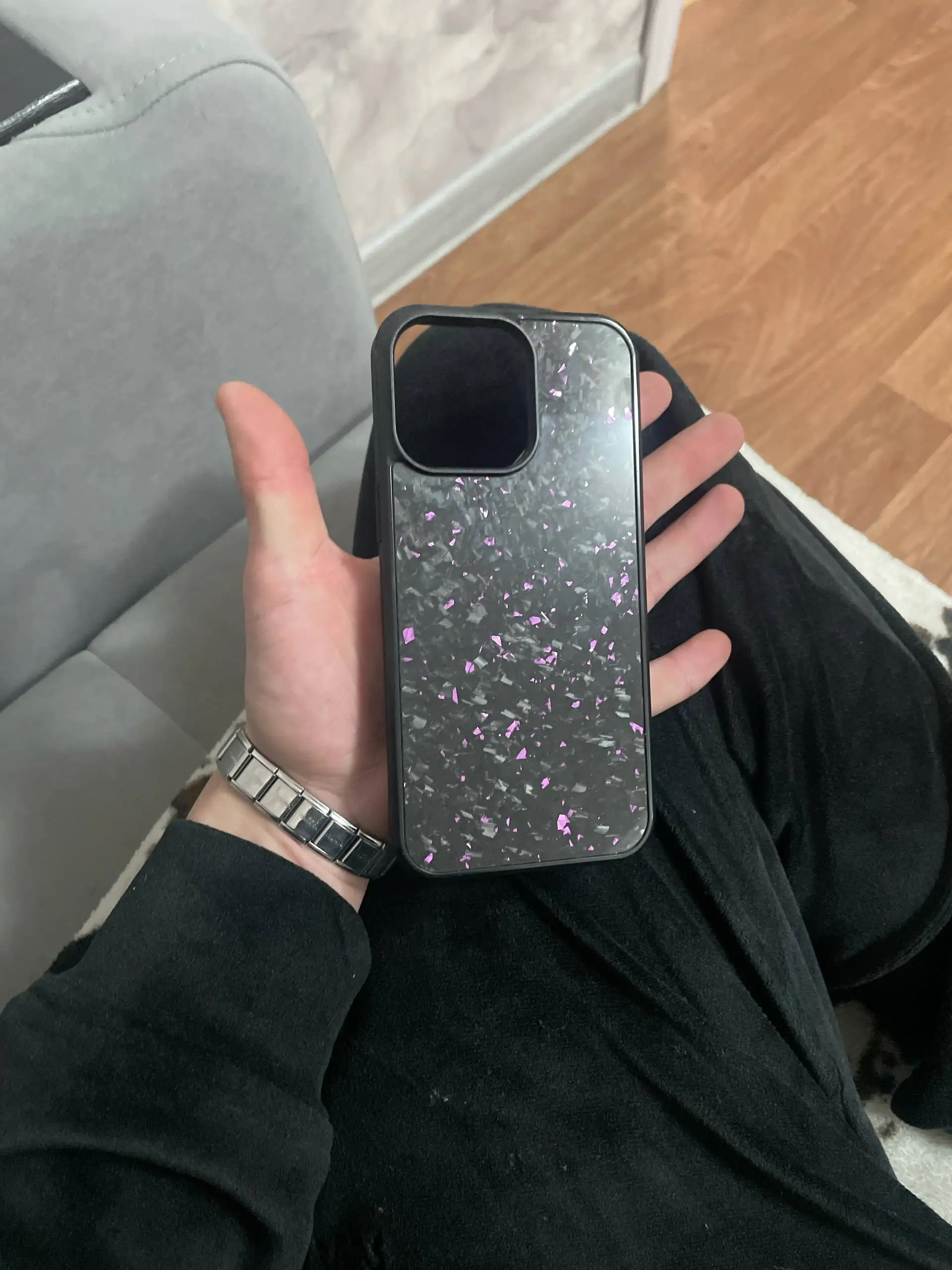 Карбоновый чехол для iPhone 15 Pro Max - Чехлы для телефонов (Барахолка) в Оренбург