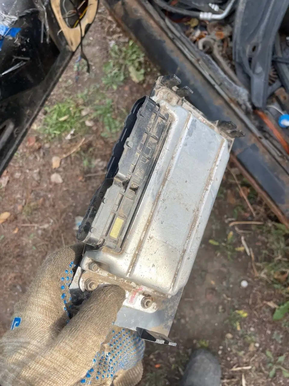 Продам запчасти для Приоры: коса, ЭБУ, радиатор, генератор, резина - Автозапчасти (Запчасти) в Оренбург