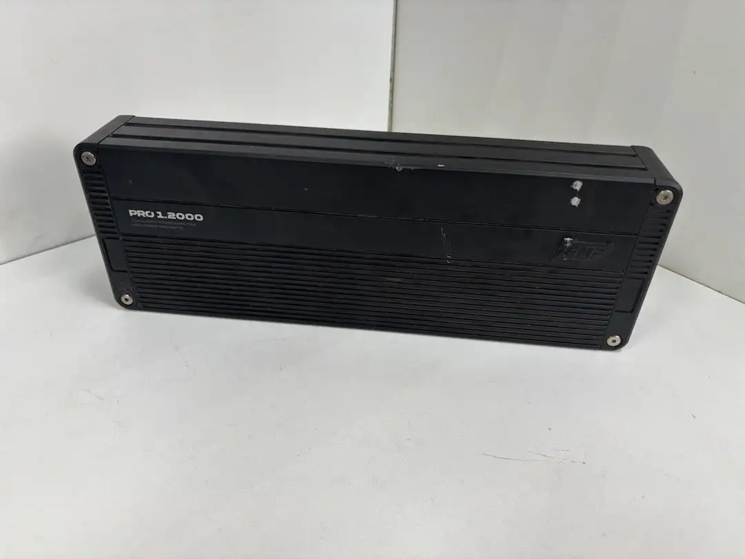 Продажа магнитол, усилителей, сабвуферов и другой автоакустики - Автоакустика (Авто) в Оренбург