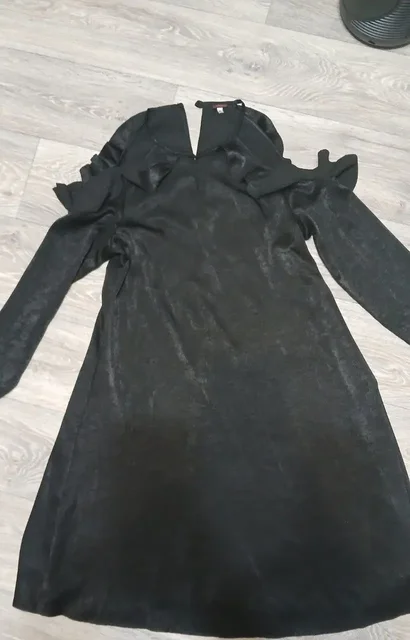 Продам вечернее платье размер 46 - Пуховые изделия в Оренбург