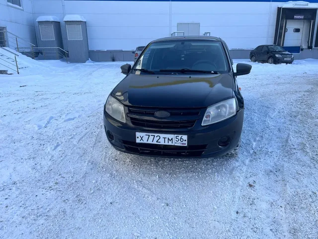 Продажа Lada Granta 2015 года - Легковые автомобили в Оренбург