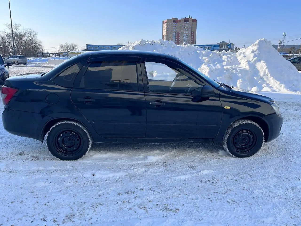 Продажа Lada Granta 2015 года - Легковые автомобили (Авто) в Оренбург