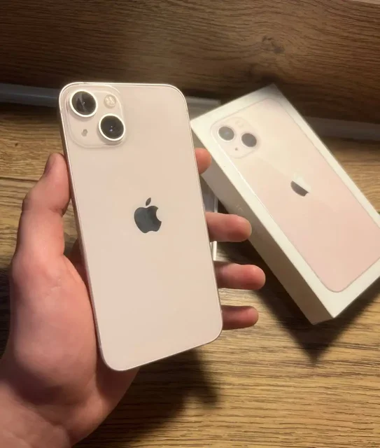 iPhone 13 128gb в идеальном состоянии с заменённой батареей - Аккумуляторы и пауэрбанки в Оренбург