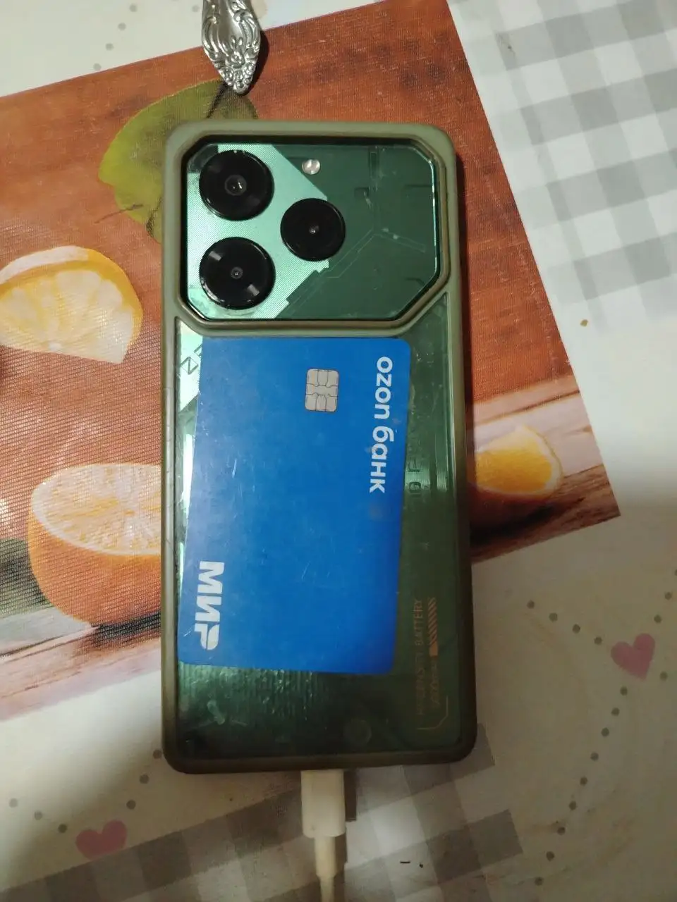 Обмен двух телефонов на iPhone 11 - Смартфоны (Электроника) в Оренбург