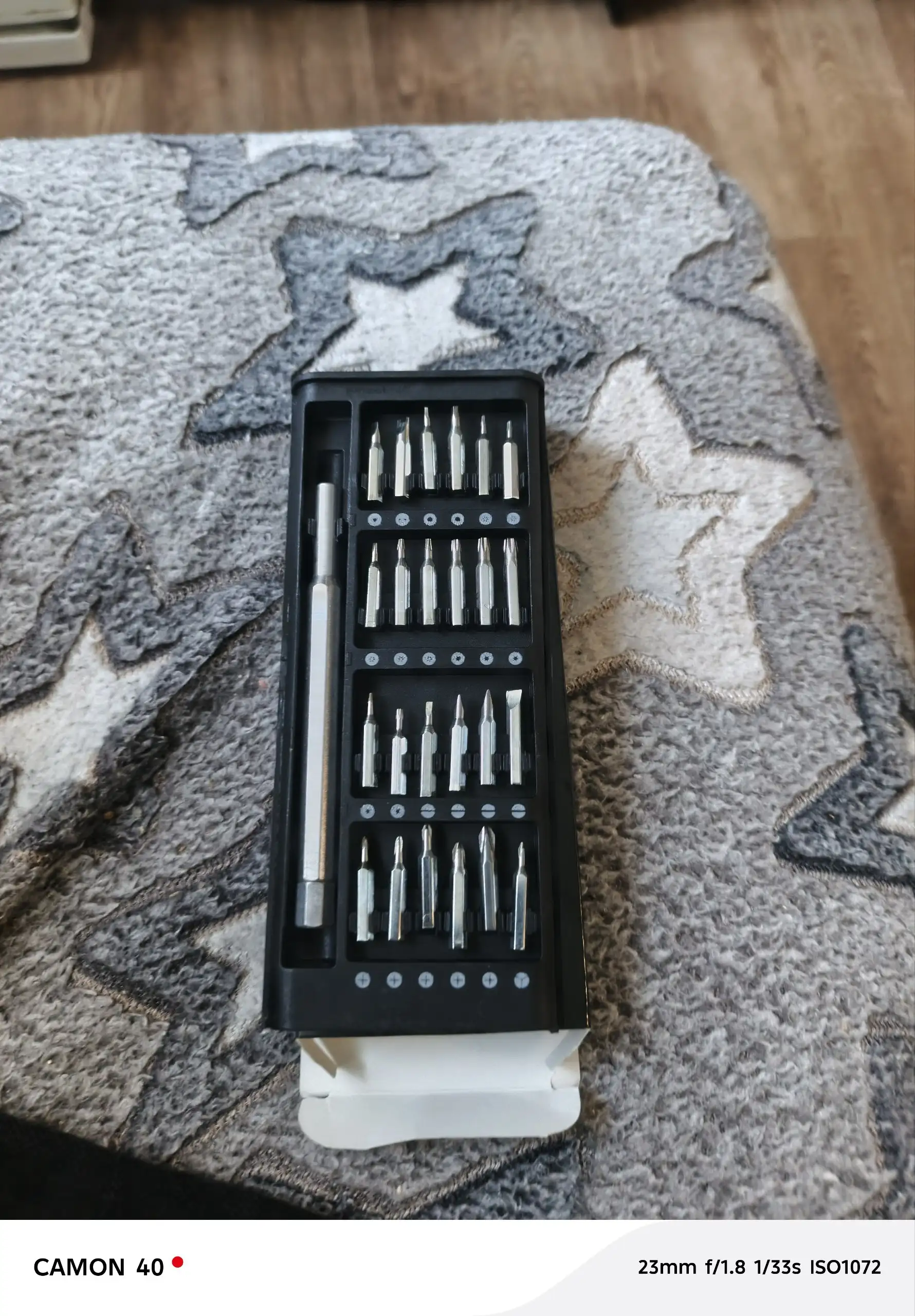 Продам отвертку и набор насадок - Инструменты (Барахолка) в Оренбург